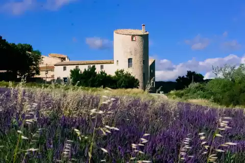 Le Château de la Gabelle à Ferrassières