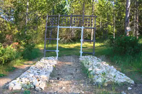 Entrée du sentier Land-art à savoillans