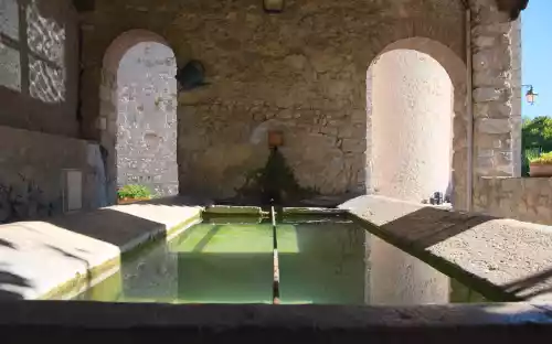 Le lavoir à Savoillans (vallée du Toulourenc - Vaucluse)